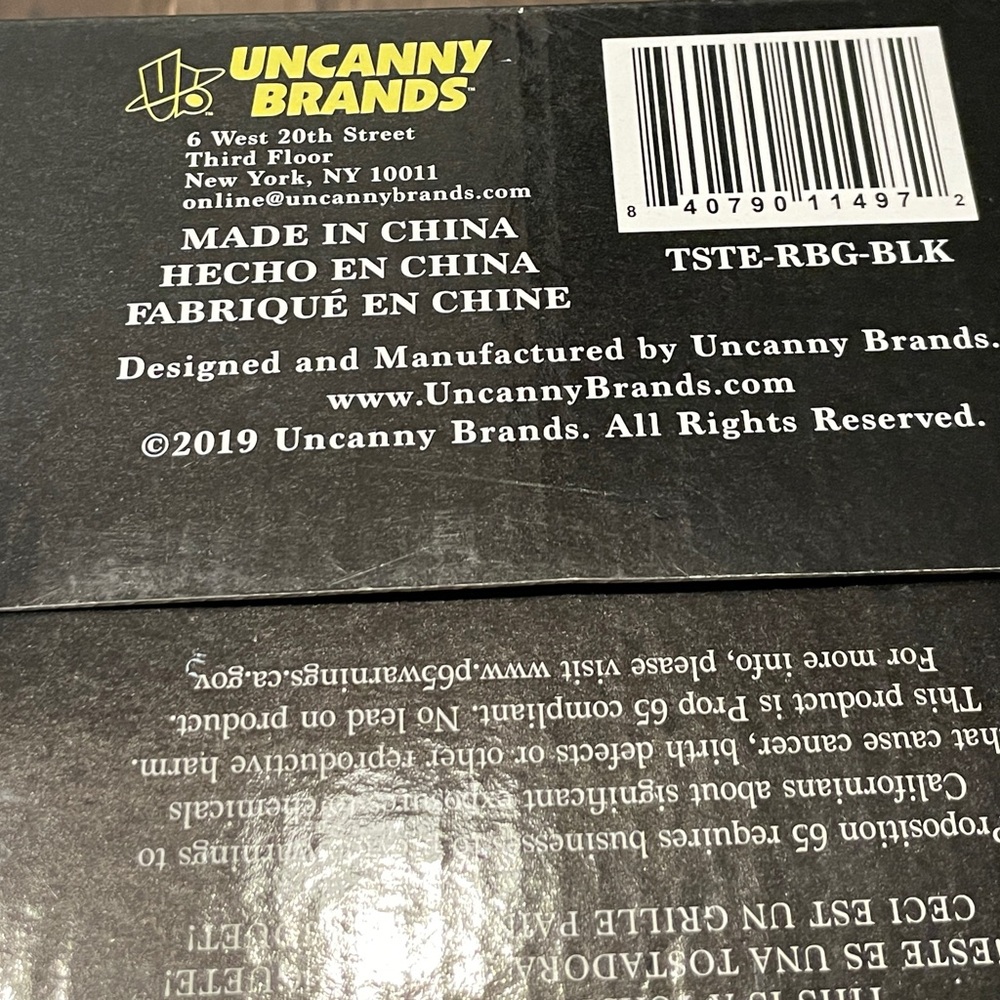 Ruth Bader Ginsburg Toaster New In Box 2019 Uncanny Brands Black - Picture 3 of 4